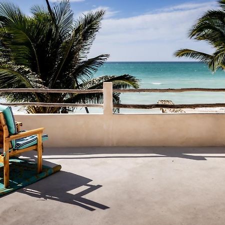 Oceanfront Casita Coral Apartment Chelem Exterior photo